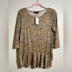 NWT Suzanne Betro Long Striped and Floral Blouse Size Small